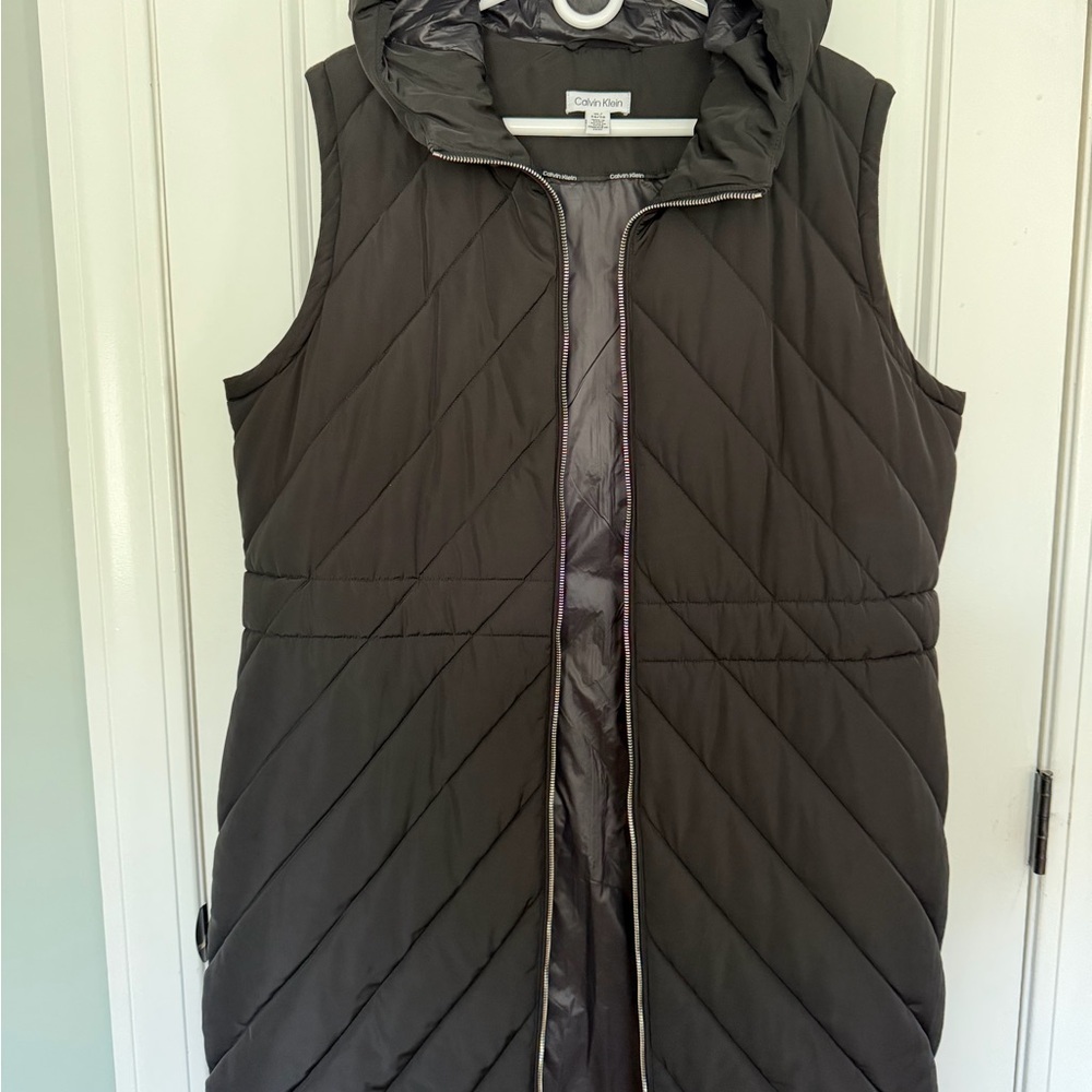 Calvin Klein Women's Charcoal Quilted Vest